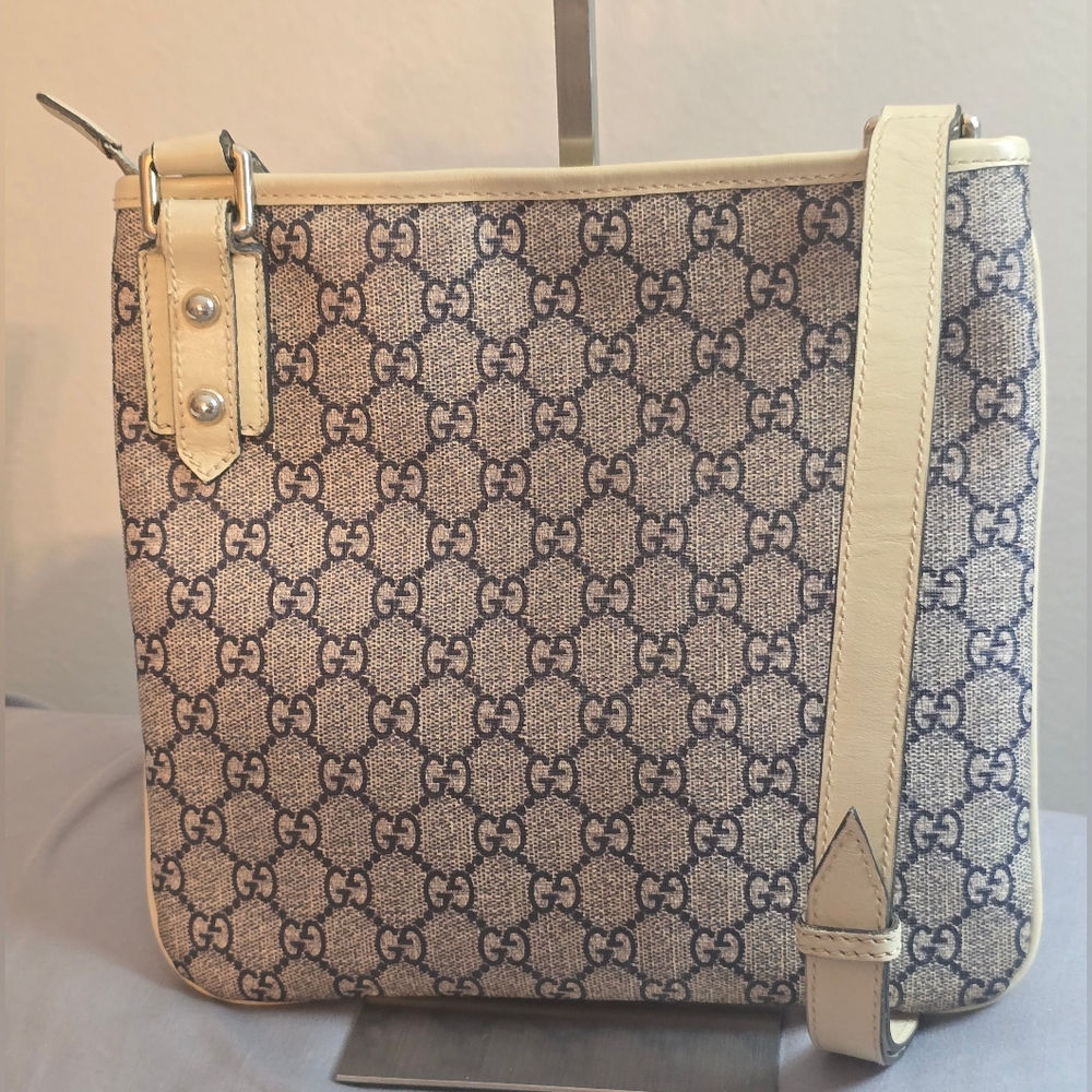 Gucci GG Supreme Coated Canvas Tattoo Collection Crossbody With Dust Bag - Picture 15 of 16